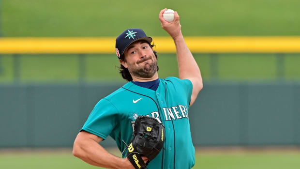 Seattle Mariners starting pitcher Robbie Ray throws in the first inning against the Chicago Cubs during a Spring Training game at Sloan Park. (2023)