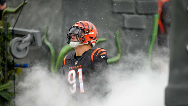 Cincinnati Bengals defensive end Trey Hendrickson (91) takes the field before the first quarter of the NFL Week 18 game between the Cincinnati Bengals and the Cleveland Browns at Paycor Stadium in downtown Cincinnati on Sunday, Jan. 7, 2024.