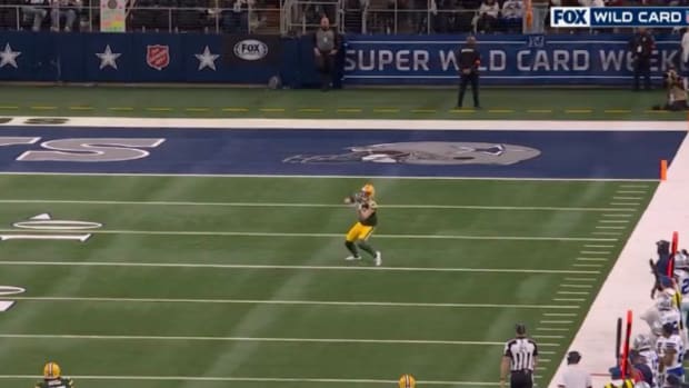 NFL Fans Crushed the Cowboys After They Gave Up Embarrassingly Bad TD to Packers