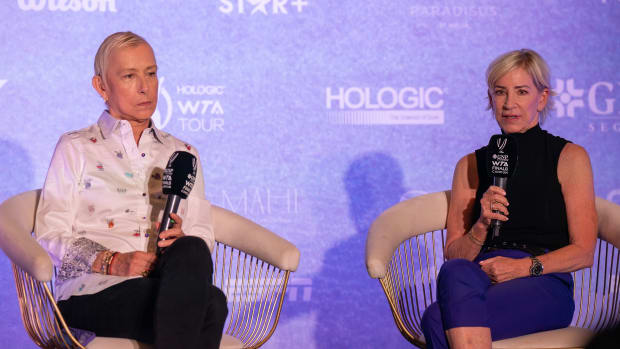 Martina Navratilova, left, and Chris Evert talk at a panel