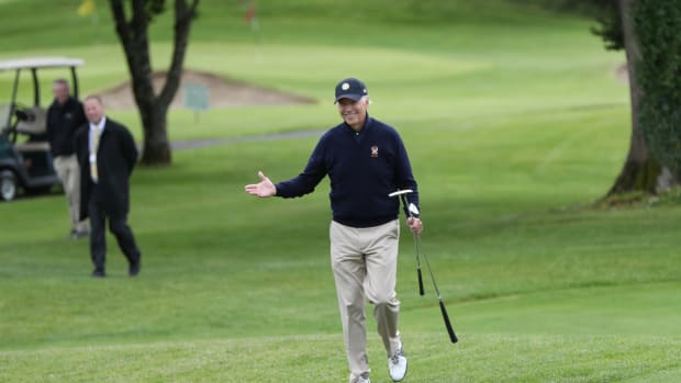 Joe Biden plays golf 2016 Ireland