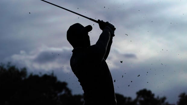 golfer-silhouette