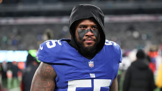 Jan 7, 2024; East Rutherford, New Jersey, USA; New York Giants linebacker Jihad Ward (55) walks off the field after the game against the Philadelphia Eagles at MetLife Stadium.