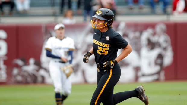 Missouri's Alex Honnold (25) rounds the bases after a home run during a college softball game between the Missouri Tigers and the California Bears at Norman Regional of NCAA softball tournament at Marita Hynes Field in Norman, Okla., Friday, May, 19, 2023.
