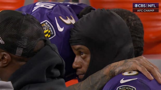 Baltimore Ravens WR Odell Beckham Jr. consoles Lamar Jackson after the AFC Championship loss to the Kansas City Chiefs.