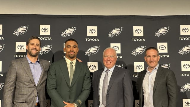 From left to right, Eagles head coach Nick Sirianni, Jalen Hurts, Jeffrey Lurie, and Howie Roseman