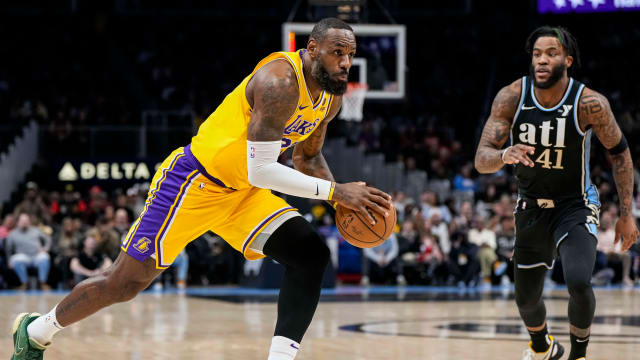 Lakers Forward LeBron James vs Atlanta