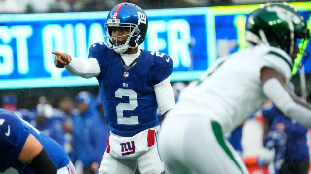 October 29, 2023; East Rutherford, NJ, USA; New York Giants quarterback Tyrod Taylor (2) is shown early in the first quarter.