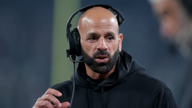 Jets' head coach Robert Saleh prior to kickoff vs. Chargers on MNF