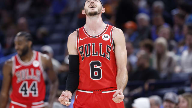Chicago Bulls guard Alex Caruso (6) gestures after a foul against the Oklahoma City Thunder during the second half at Paycom Center.