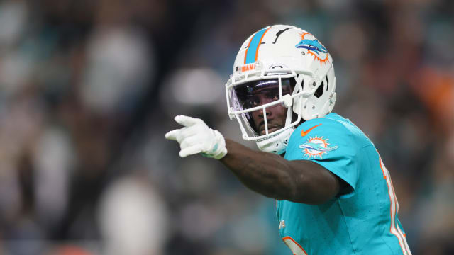 Dolphins' WR Tyreek Hill in the third quarter against the Titans on MNF