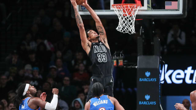 Brooklyn Nets center Nic Claxton (33) dunks the ball in the third quarter against the Oklahoma City Thunder at Barclays Center. 