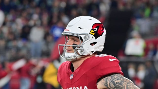 Arizona Cardinals tight end Trey McBride (85) looks on prior to the game against the Seattle Seahawks at State Farm Stadium.