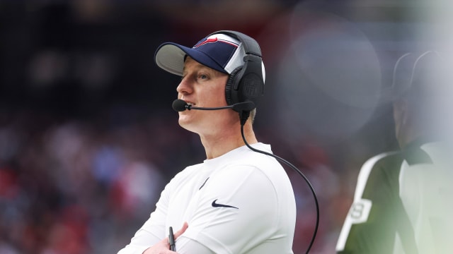 Houston Texans offensive coordinator Bobby Slowik on the sideline during the game against the Tennessee Titans at NRG Stadium.