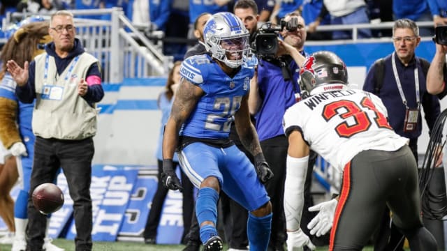 Detroit Lions running back Jahmyr Gibbs celebrates a touchdown against the Tampa Bay Buccaneers.