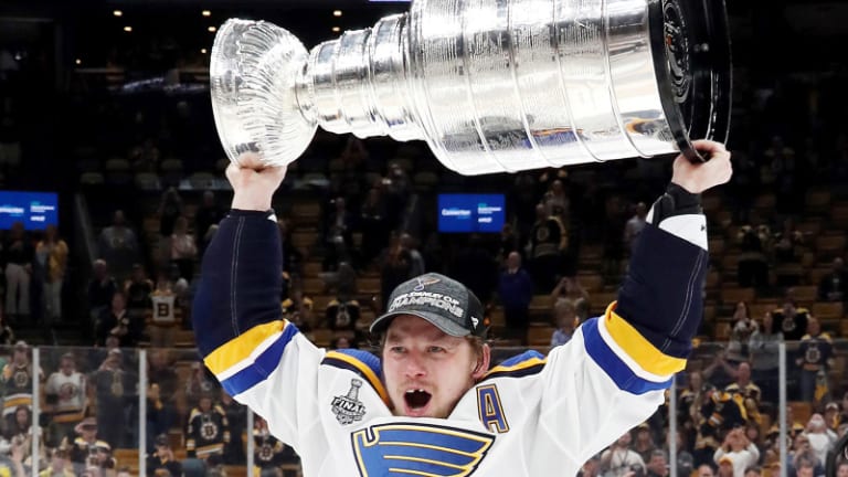 Vladimir Tarasenko's son took photo in Stanley Cup before Blues won -  Sports Illustrated
