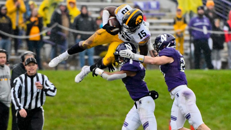Saturday's Notebook: Hawkeyes Become Bowl Eligible