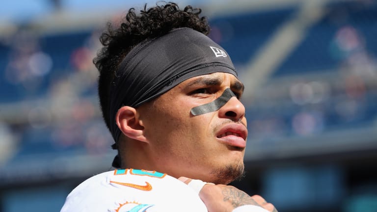 Kenny Stills Nfl Receiver On Kneeling And His Social