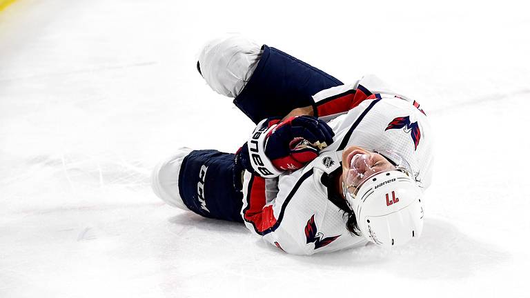 Capitals' TJ Oshie has surgery on 