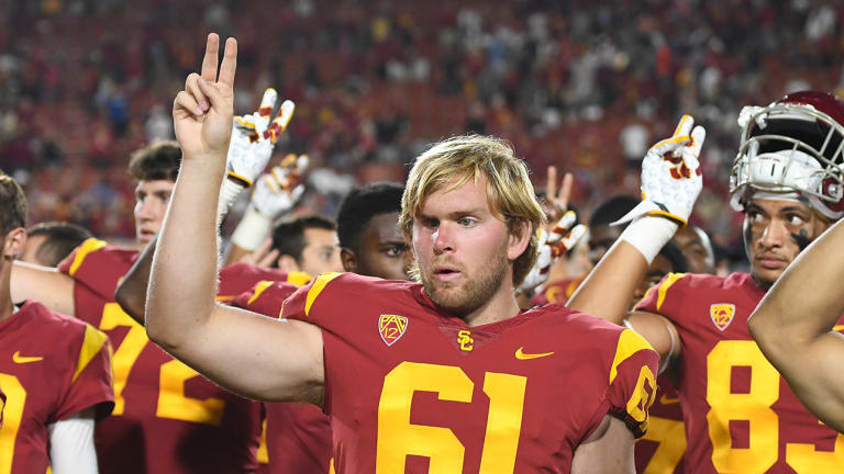 WATCH: Blind USC Long Snapper Jake Olson Does 17 Reps on Bench Press for Charity at Pro Day