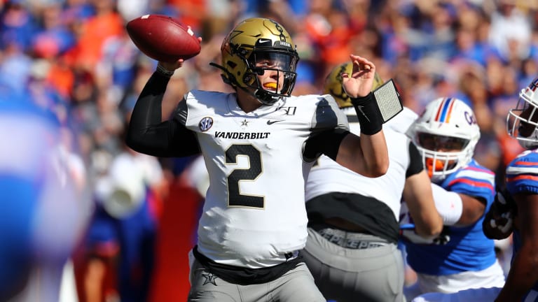 Wallace Becomes Second Commodore QB To Leave Program