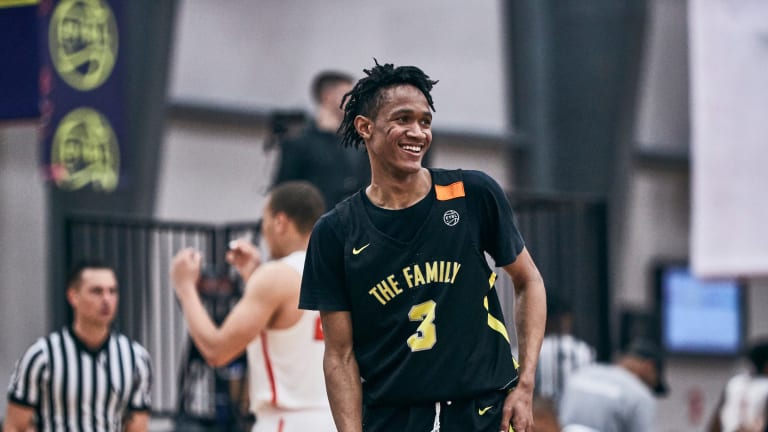 Four-Star Point Guard Jalen Terry Commits to Oregon