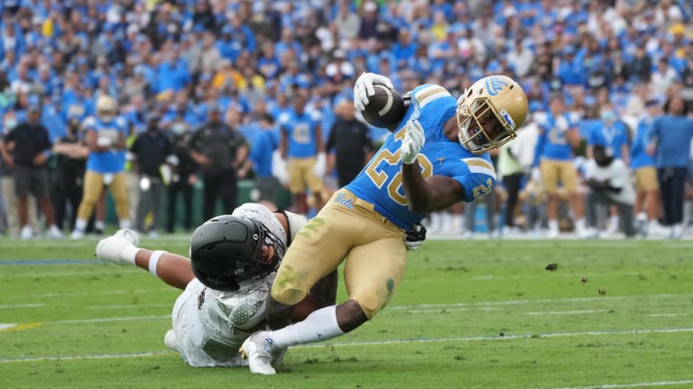 Comeback Falls Short, UCLA Football Crumbles Against Oregon