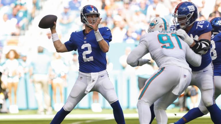 Insult to Injury: Giants QB Mike Glennon Suffers Concussion