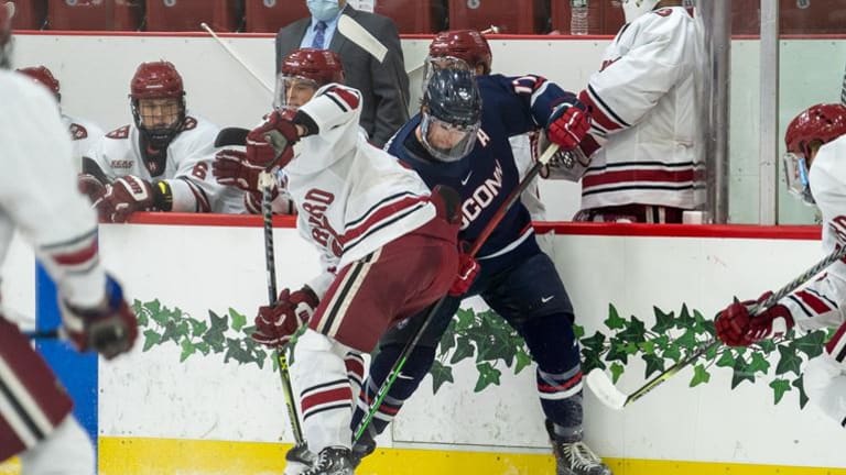 Hockey: Huskies Lose To 19-Ranked Harvard