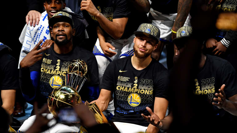 Steph Curry Believes Dynasty Warriors Would Beat 1996 Chicago Bulls