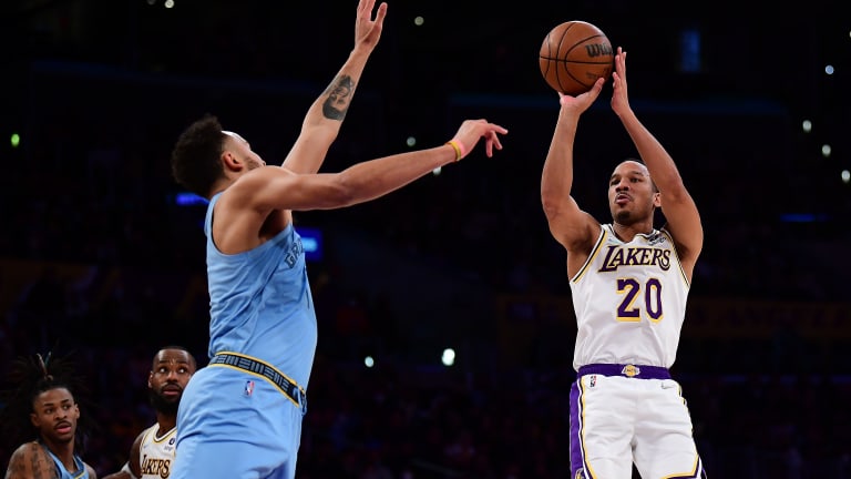Lakers: Avery Bradley "Never Tries to Do Too Much" Says LeBron James