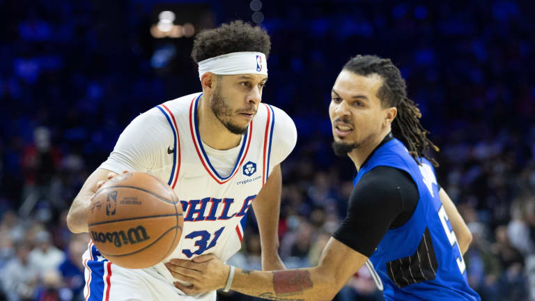 Sixers Add Seth Curry to Injury Report vs. Clippers