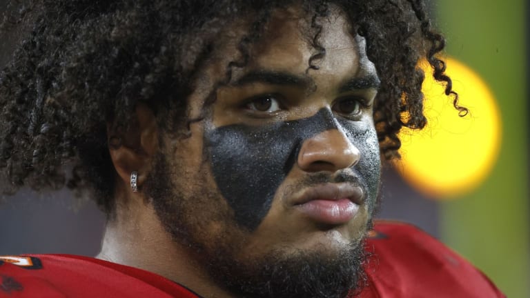 Buccaneers RT Tristan Wirfs Considering Surgery on Injured Ankle