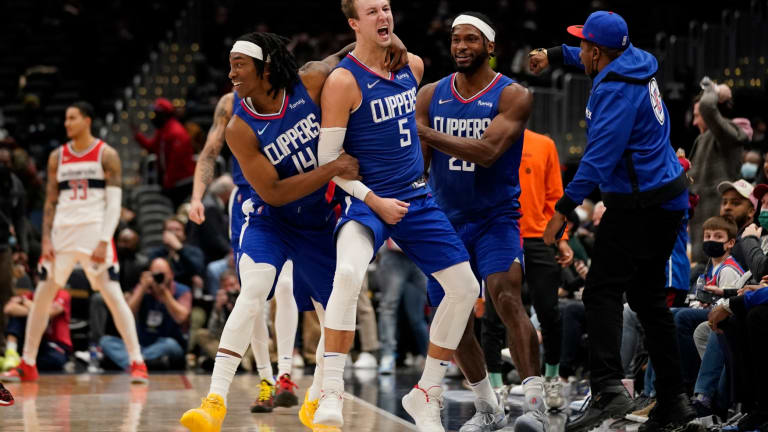 Luke Kennard Reacts to Clippers' 35-Point Comeback