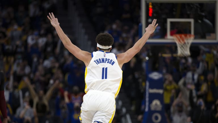 Viral Photo Of What Klay Thompson Wore After The Warriors Beat The Mavs