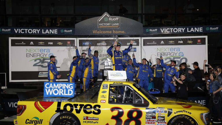 Ncwts 2022 Schedule Zane Smith Wins Truck Series Season Opener In First Start For New Team -  Auto Racing Digest