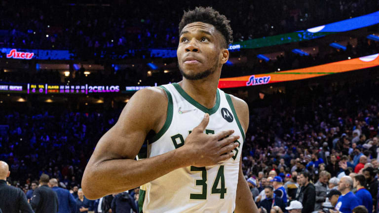 Giannis Antetokounmpo Reacts to Passing Kareem on Bucks Scoring List