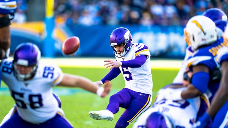 Vikings kicker carousel continues with release of Dan Bailey