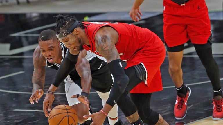 Blazers Fight Back For One-Point Win Over Spurs