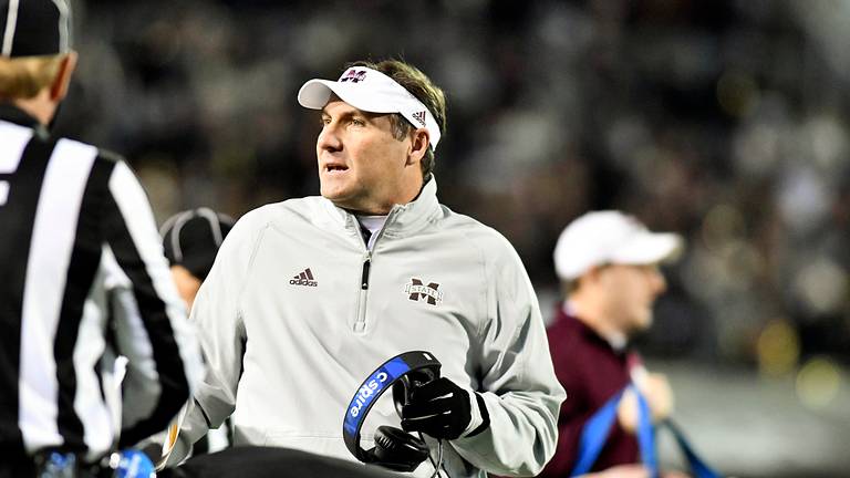 Mississippi State baseball draws praise 