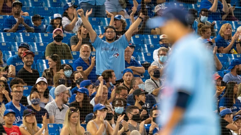 Blue Jays Rogers Centre Capacity Could Be Lifted With Vaccine Requirements Sports Illustrated Toronto Blue Jays News Analysis And More
