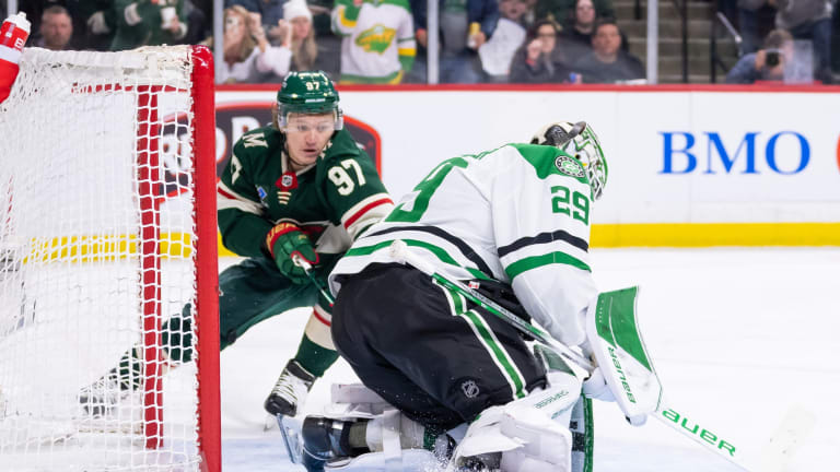 Dallas evens series with Wild; Oettinger and refs in the spotlight