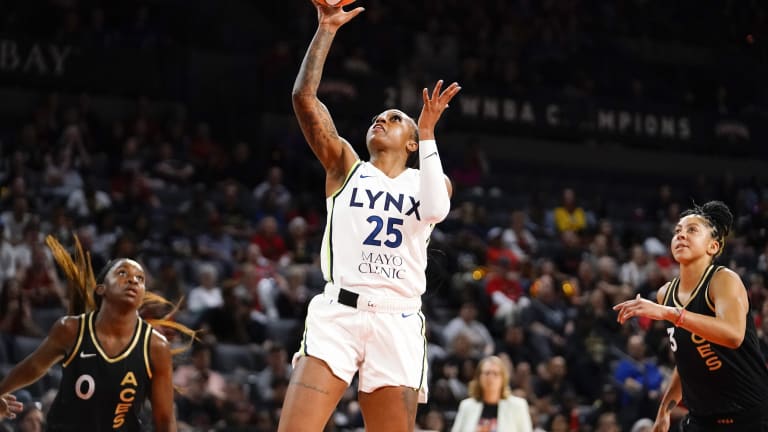 Tiffany Mitchell's late layup gives Lynx first win of the season