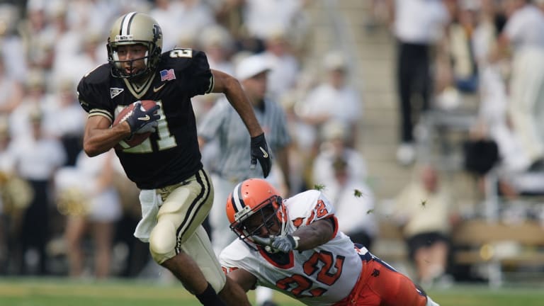 Former Purdue Players Taylor Stubblefield, Larry Burton Part of 2023 College Football Hall of Fame Ballot