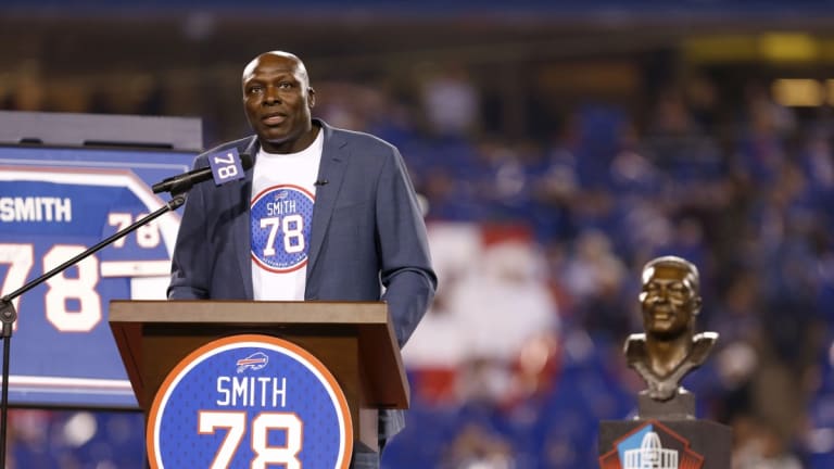 Bruce Smith Says 'No Beef' Between Him and Tony Boselli Following Hall of Fame Comments
