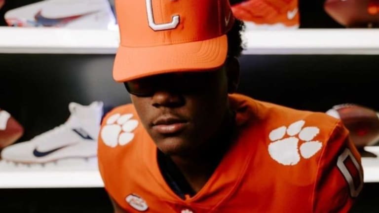 AJ Hoffler 'Blessed' to Be Part of Clemson's 2023 Recruiting Class, Says Tigers Aren't Done Yet