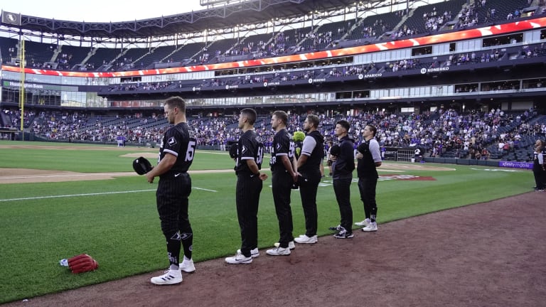 Twins-White Sox game goes ahead after parade mass shooting