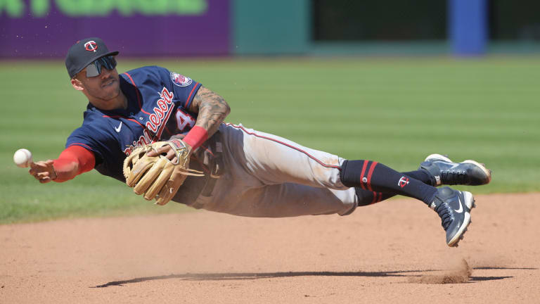 Should the Twins trade Carlos Correa or risk losing him for nothing?