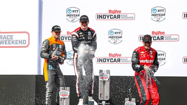 IndyCar: 'Is this Heaven?' 'No, it's Iowa!'