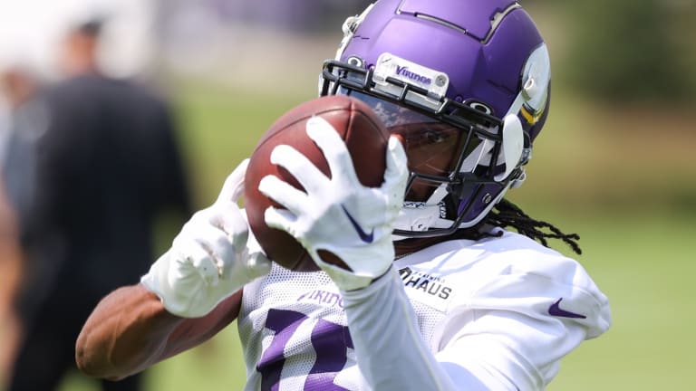 What's noteworthy from the Minnesota Vikings' first unofficial depth chart?